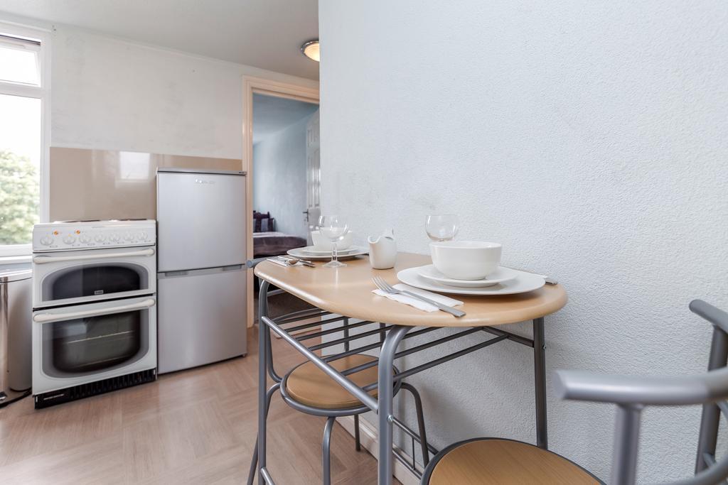 Watford General Suites Екстер'єр фото